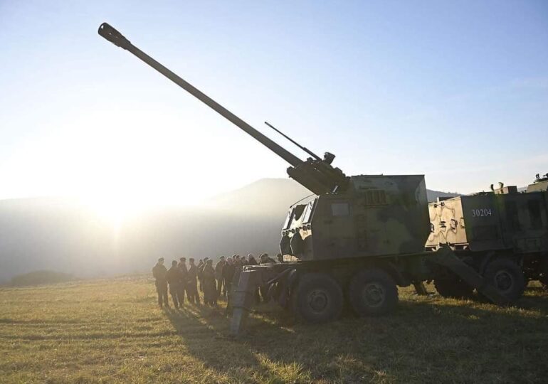 Armata Serbiei e în stare de alertă: Șeful Statului Major a fost trimis la granița cu Kosovo