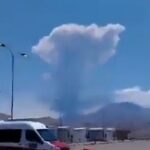 Chile: Vulcanul Lascar a început să erupă (Video)