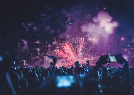Apel al unor cercetători: Opriți focurile de artificii, emană otrăvuri și substanțe cancerigene!