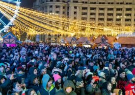 Peste 25.000 de vizitatori, în prima zi cu concerte la Târgul de Crăciun din Piața Constituției