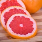 Un mare hypermarket își anunță clienții că le-a vândut grapefruit cu pesticide în ultima lună