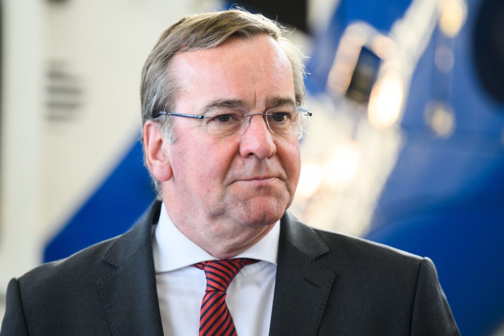 Ministrul german al Apărării avertizează asupra legăturilor formațiunii AfD de extremă dreapta cu Moscova