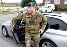 Prințul Harry dezvăluie cum a ucis 25 de oameni în Afganistan. Îi considera „piese de șah”