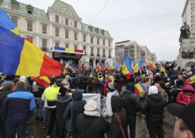 Ciolacu și Ciucă, fluierați și huiduiți la Iași, de Ziua Unirii Principatelor. Liderul PSD: "Eu chiar vă iubesc!" (Video)