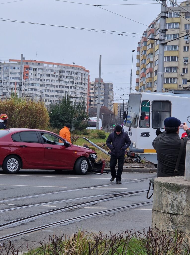 accident-tramvai-deraiat-Bucuresti