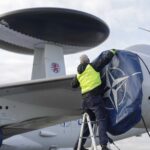În aer cu NATO: Cum protejează Alianța spațiul aerian european în vreme de război – reportaj Politico