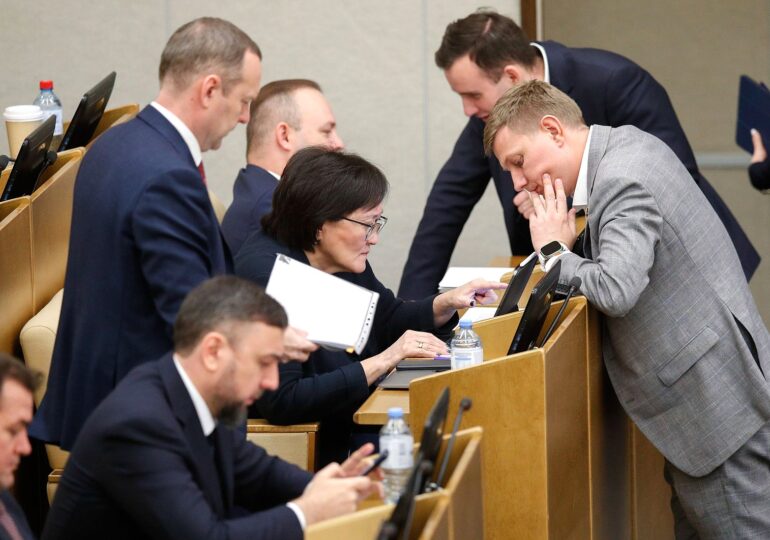 Parlamentarii ruși își trec la secret averile, invocând GDPR-ul