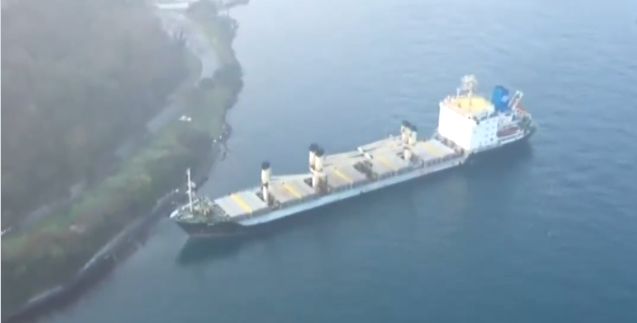 O navă din Ucraina a blocat Strâmtoarea Bosfor (Video) <span style="color:#990000;font-size:100%;">UPDATE</span>