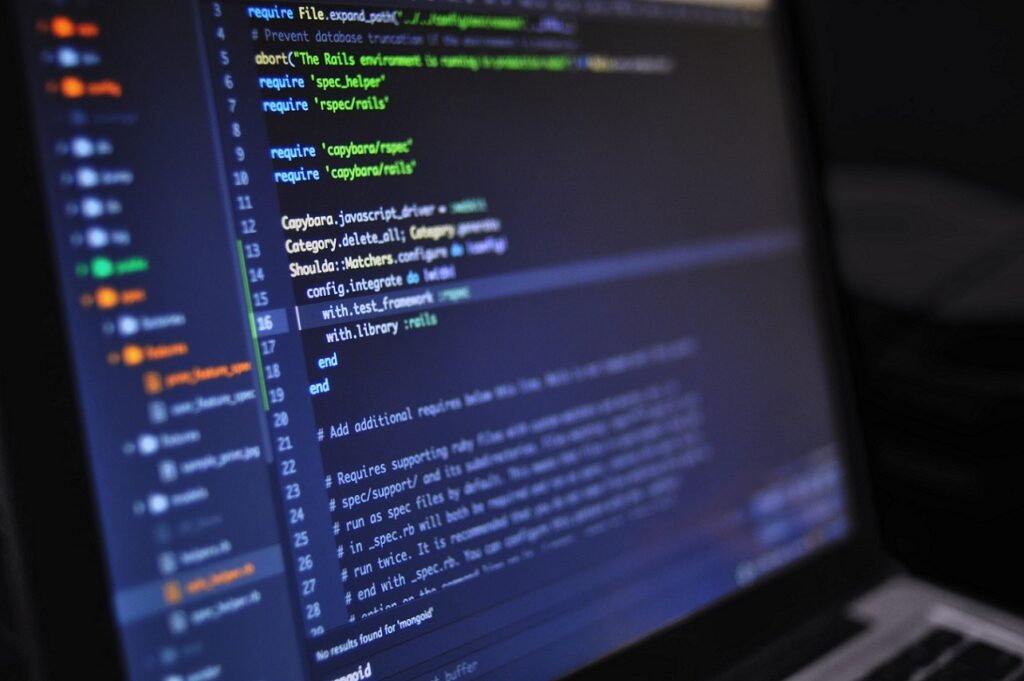 AI schimbă din temelii meseria de programator. Cum încearcă inginerii software să nu devină inutili
