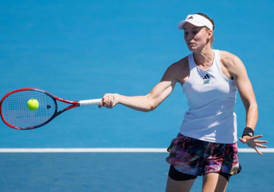 Elena Rybakina pierde primul meci ca lider mondial împotriva unei tenismene din afara top 100 WTA la Beijing