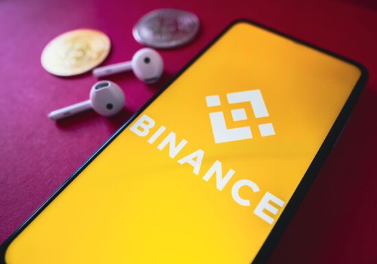 Nord-coreenii, acuzați de cel mai mare furt cripto din istorie. Cum încearcă Binance să-și salveze clienții și propria reputație
