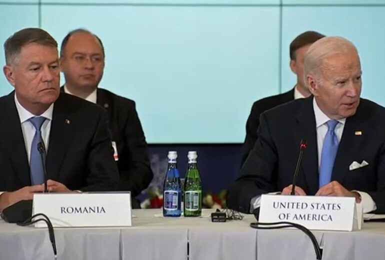 Biden, la masa B9 alături de Iohannis: Putin a făcut o greșeală. Vom apăra fiecare centimetru de teritoriu NATO! (Foto&Video)