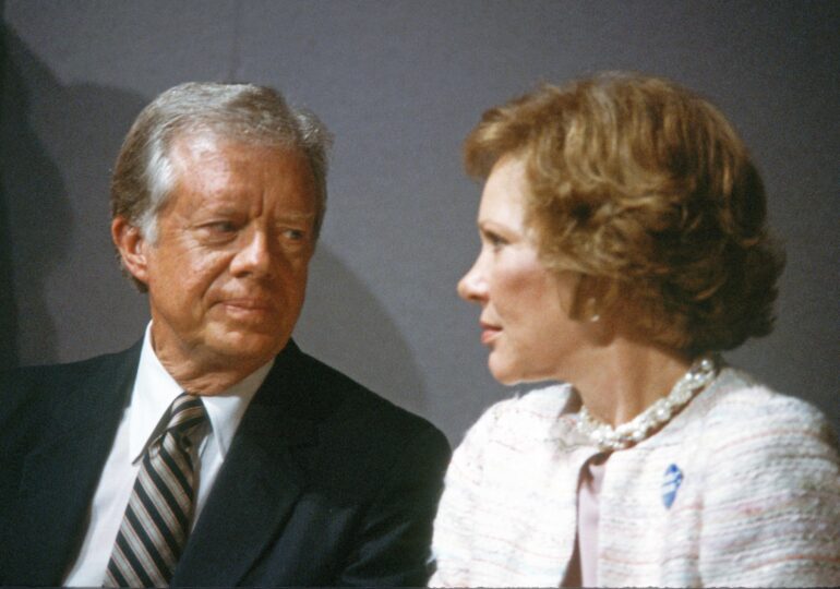 Fostul președinte Jimmy Carter primește îngrijiri paliative la reședința sa. Este cel mai vârstnic președinte american în viață