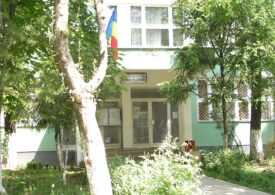 Scandal cu AUR și Șoșoacă la Liceul Mircea Vulcănescu. Protest întru gloria criminalului de război