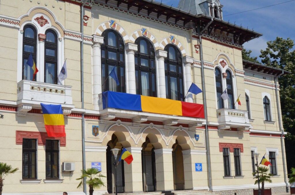 Începe reducerea personalului din prefecturi. Bucureștiul va avea 45 de posturi, cele mai mici prefecturi – 33
