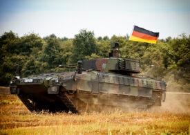 Două blindate Puma s-au ciocnit cu viteză în Germania: Există mai multe victime