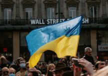 Europa susține Ucraina într-un război îndelungat, românii vor să se termine mai repede și nu văd Rusia ca pe un adversar – sondaj internațional