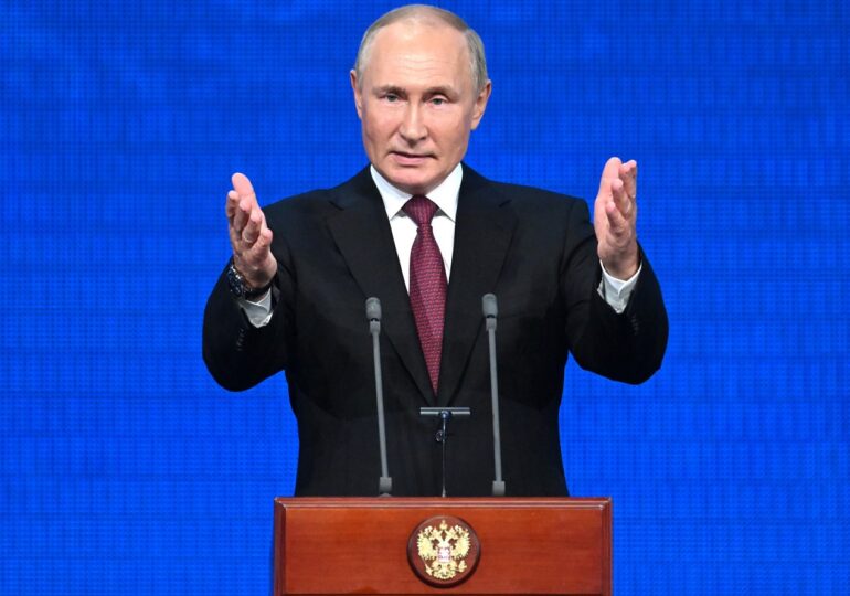 Putin scoate Rusia din tratatul de control al armelor strategice și vorbește iar de armele nucleare: "E imposibil să învingi Rusia pe câmpul de luptă" (Video)