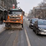 Bucureștiul cheltuiește milioane de lei pentru deszăpezire, chiar dacă nu ninge. Ce primării au reușit să facă economii consistente