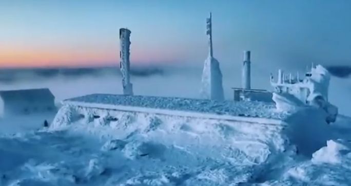 Fenomene meteo extreme în SUA: Record de minus 78 grade Celsius și cutremure de îngheț. Copacii s-au despicat de frig (Foto & Video)