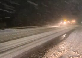 Ninge puternic și e viscol în mare parte din țară: Mai multe drumuri închise, la fel și porturile. Atenție pe munte, e risc maxim de avalanșă! (Video)