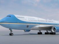 Avionul lui Trump s-a întors din drum de peste Atlantic, iar acum va întârzia la Davos