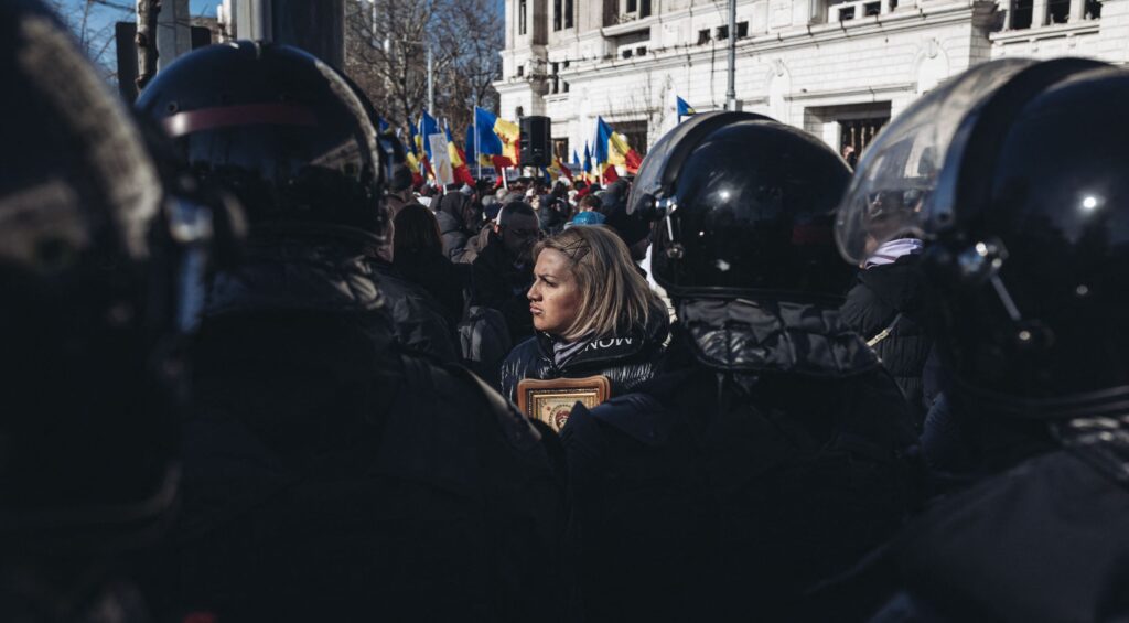 Anti-government protest in Moldova draws thousands