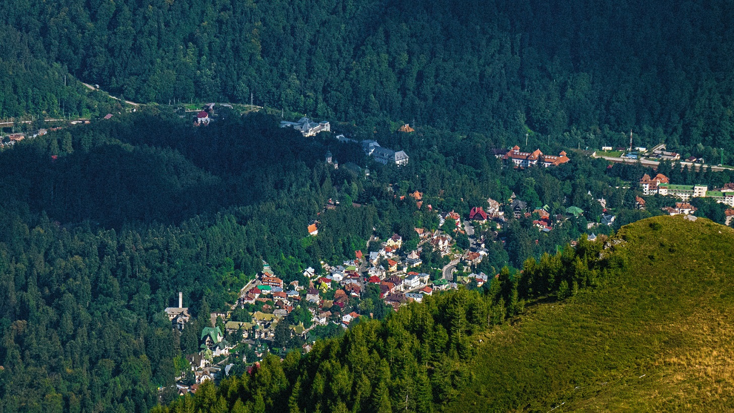 Sinaia: Obiective turistice de neratat în fiecare anotimp - spotmedia.ro