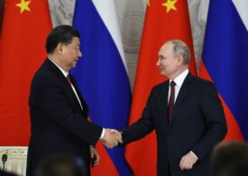 Ce a arătat limbajul corporal la prima întâlnire de la Moscova dintre Xi Jinping și Vladimir Putin