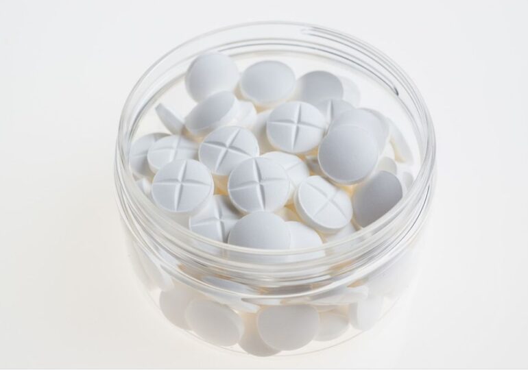Aspirina ar putea reduce riscul apariției cancerului ovarian