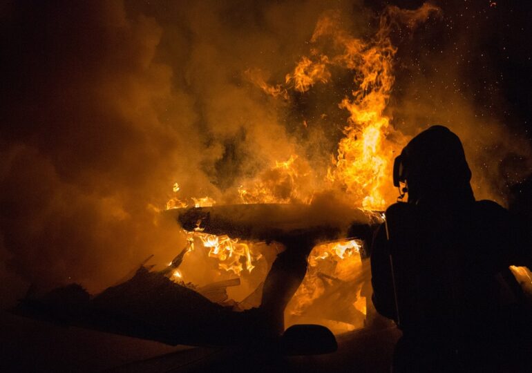 Sabotaj: Două ambulanțe pentru Ucraina au fost incendiate