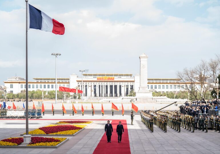 Europa autonomă față de SUA și alte idei cu care s-a întors Macron din China - interviu pentru Politico