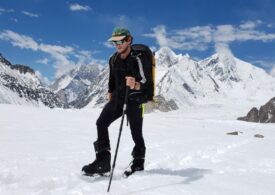 Un alpinist celebru a murit în timpul unei expediții în Nepal. Altul a dispărut