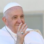 Papa Francisc și-a anulat participarea la conferința ONU pentru climă, din cauza unor probleme de sănătate