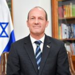 Nu ne putem permite crearea unui alt stat terorist și în Cisiordania. Rachetele lansate din Iran pot lovi astăzi Europa – Interviu video cu ambasadorul Israelului