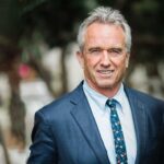 Trump l-a ales pe Robert F. Kennedy jr. la conducerea principalei agenții de sănătate din SUA. Este un susținător al unor teorii false despre vaccinuri și vrea să desființeze FDA