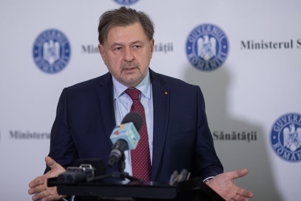 Scandal la negocieri între Ghinea (USR) și Rafila (PSD): „Leneș, incompetent și iresponsabil” vs. „Înțelege foarte greu, în general”