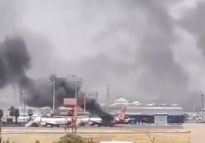 Incident grav: Un avion Saudia a fost avariat de focuri de armă pe Aeroportul Internațional Khartoum (Video)
