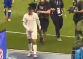 Cristiano Ronaldo, gest obscen la adresa fanilor la finalul derby-ului Hilal - Nassr 2-0 Video