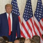 Donald Trump, primul discurs după punerea sub acuzare: 25 de minute de acuzații și victimizări încheiate abrupt și boicotate de presă (Video)