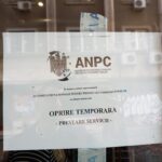 Mucegai pe pereți și gândaci în locurile în care se depozitează mâncarea: ANPC a dat amenzi de 177.000 de lei în Centrul Vechi al Capitalei (Foto)