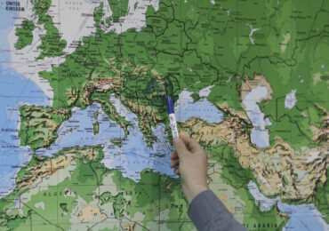 Geografia continuă să fie periculoasă pentru România