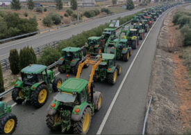 Proteste ale fermierilor în toată țara, cu sute de vehicule și utilaje agricole. Se anunță blocaje la graniță