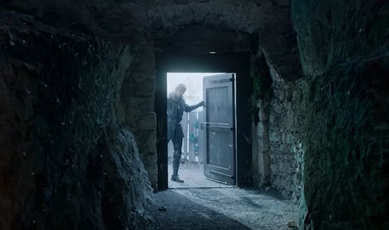 Primele imagini din sezonul trei „The Witcher” cu Henry Cavill (Video)