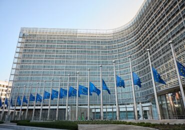 Visul unui post la Comisia Europeană și realitatea din spatele ușilor închise