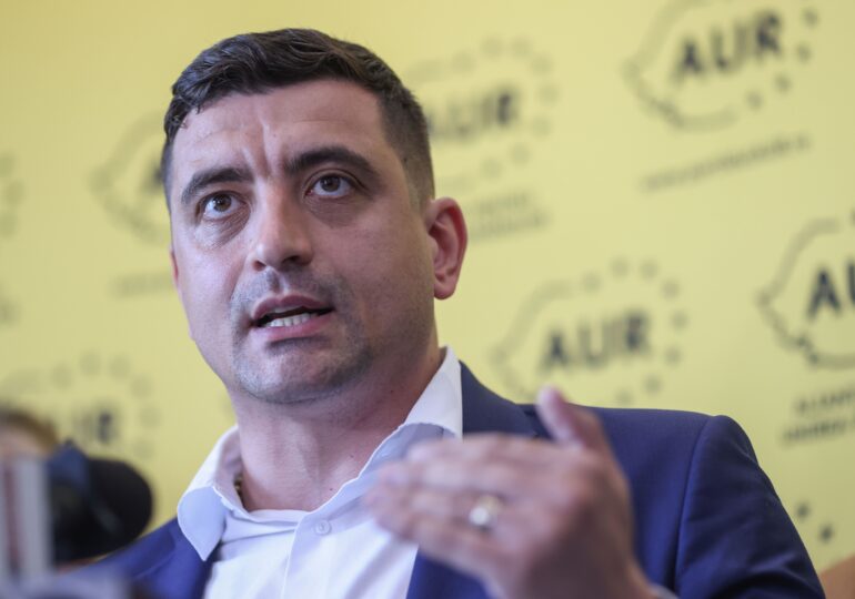 Deputații AUR au forțat biroul lui Ciolacu și s-a lăsat cu injurii și amenințări: Ești un nazist, ia-ți interlopii și ieși afară! (Video)