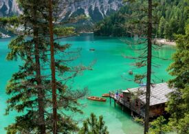 O zonă foarte apreciată din Italia limitează numărul de turiști și restricționează accesul la un celebru lac