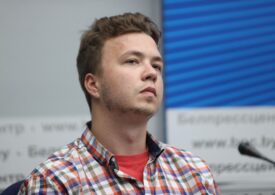 La 2 ani după deturnarea avionului, Belarus l-a condamnat la 8 ani de închisoare pe jurnalistul Roman Protasevici