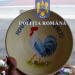 La Horezu, se vinde ceramică made in Bulgaria. Poliția a deschis șapte dosare penale și sute de farfurii și oale au fost confiscate