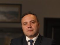 Carburanții ar putea depăși 9-10 lei/litru, pe fondul escaladării din Orientul Mijlociu